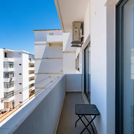Portimao Central Apartment *